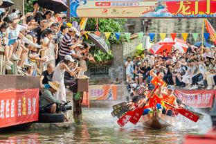 皮尔斯谈湖人主帅：好工作 签5年干2年 剩下3年在家带薪打高尔夫